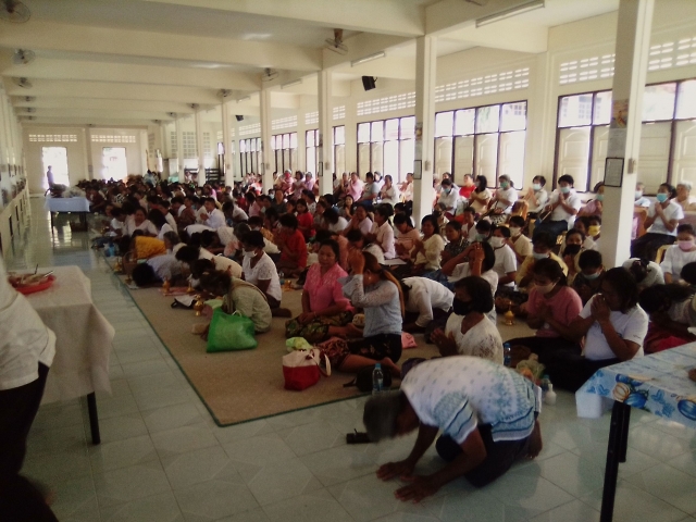 ประเพณีท้องถิ่น การรับตายายตำบลหงษ์เจริญ